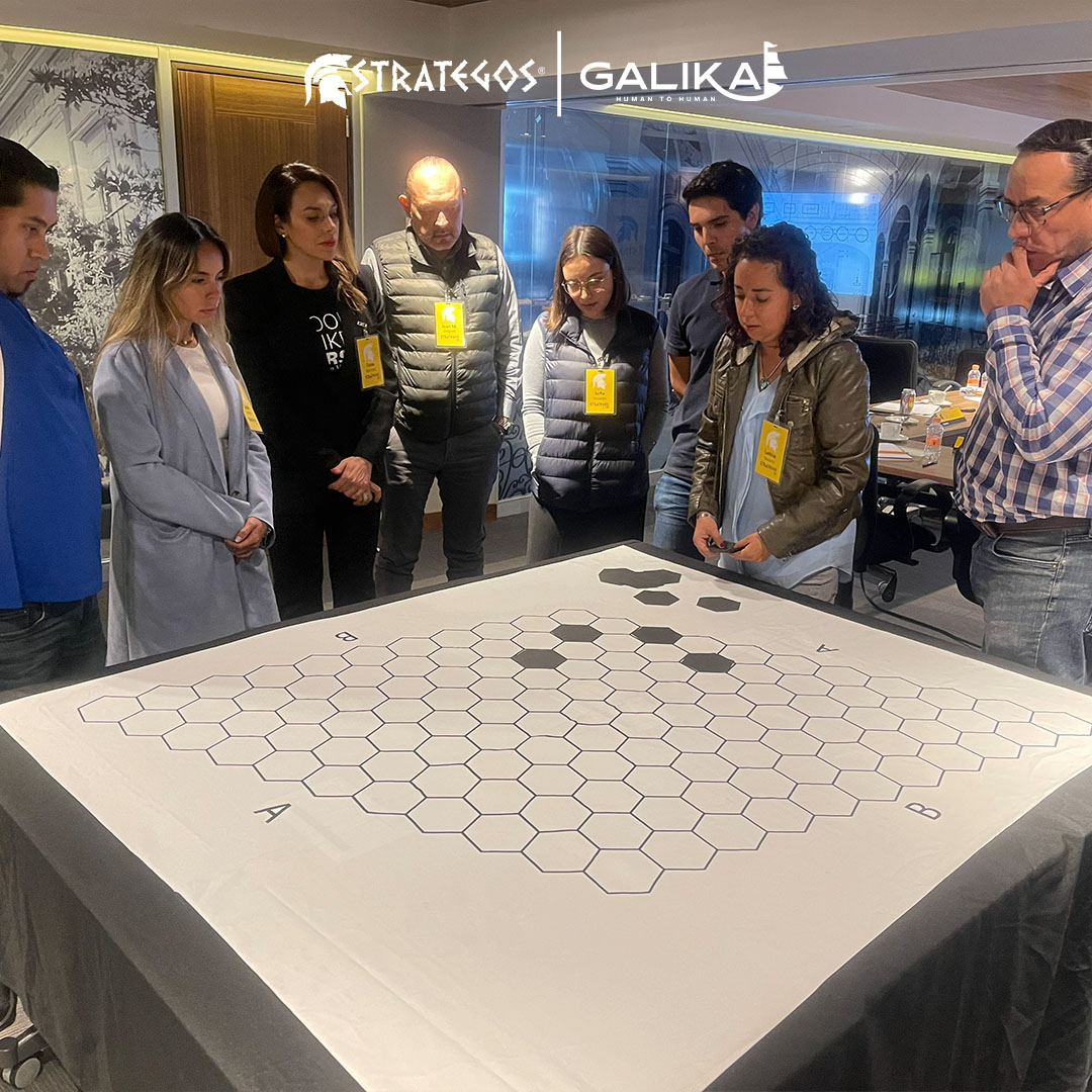 strategos 1080x1080 carpeta 2.2